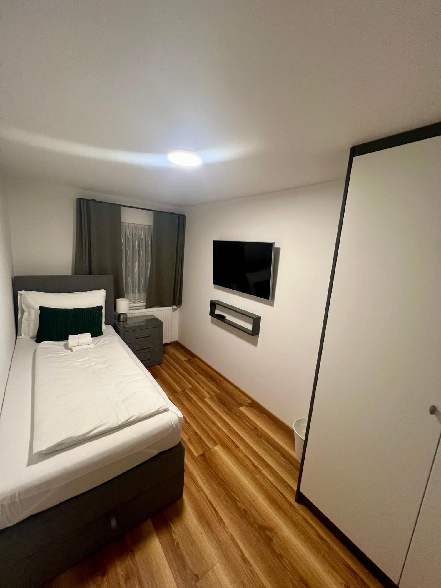 Hotel Genta Залцбург Стая снимка